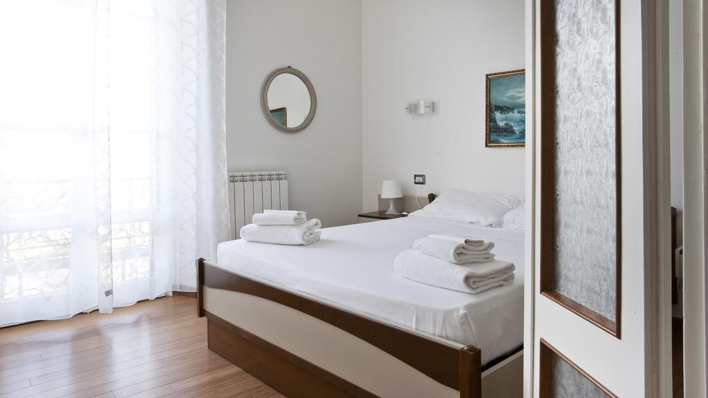 Appartamento Italianway-Piazza Firenze Milano Esterno foto
